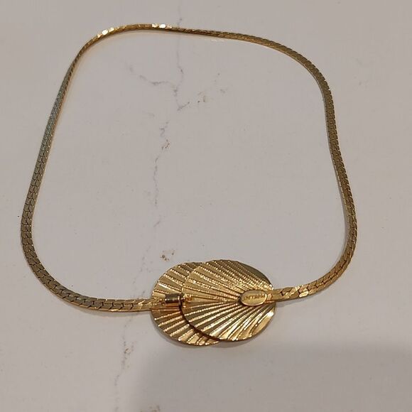 Parklane Herringbone Chain Fan Closure Front Clasp Necklace Vintage - Picture 4 of 7